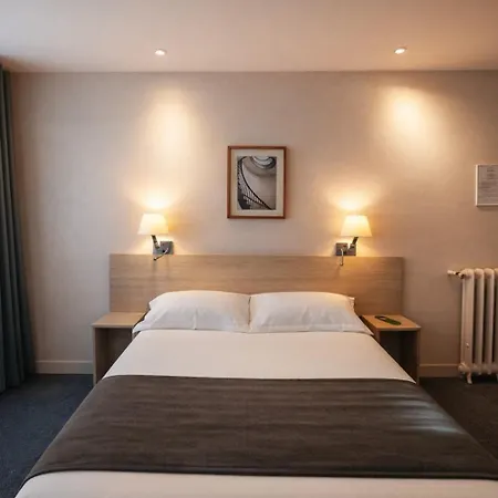 Cosmos Hotel Parigi