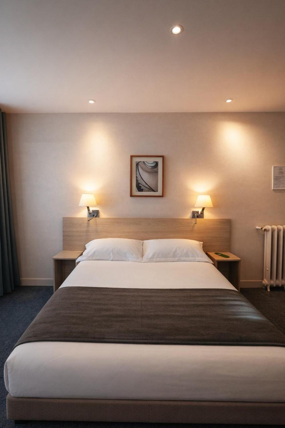 Cosmos Hotel Paris